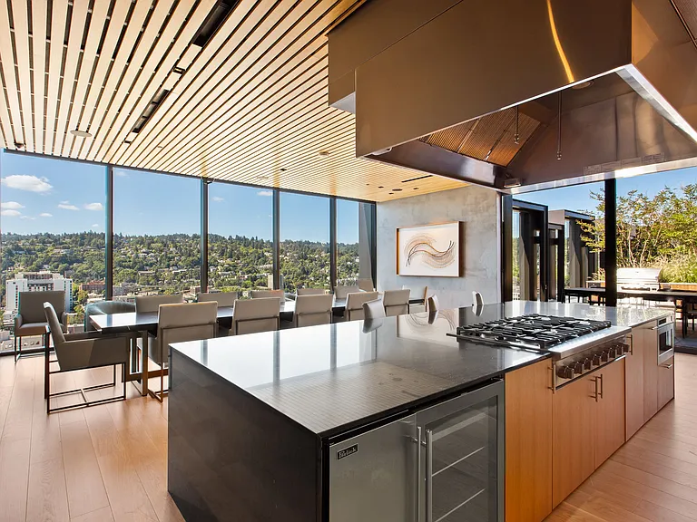 Residences at 11W — Photo 28