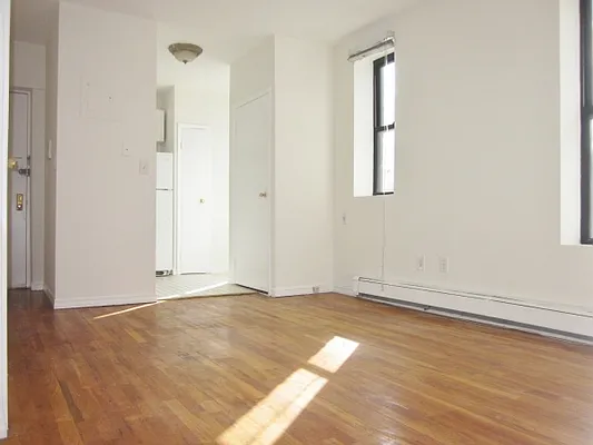 Rented by Citi Habitats | media 20