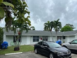 1st image of 133 Jennings Avenue