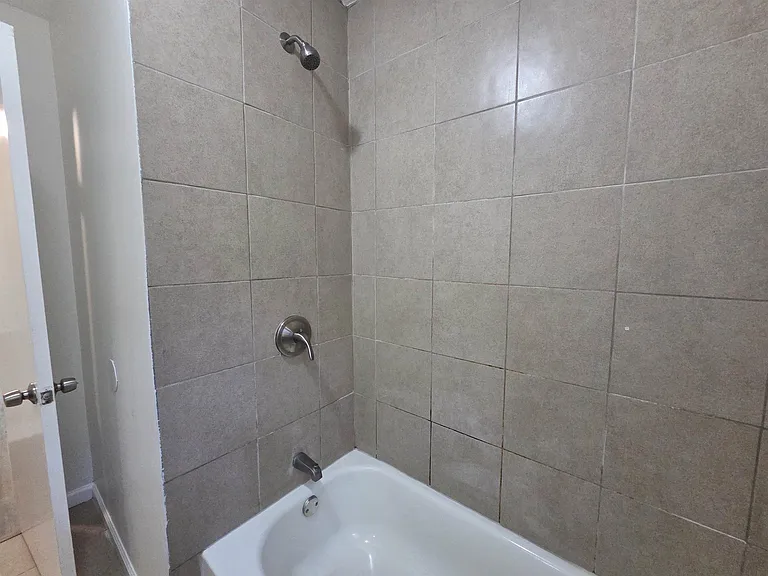 1495 Alta Vista Ave — Photo 7