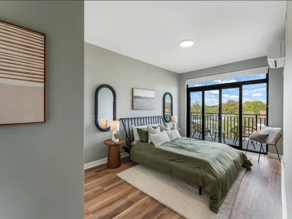 857 Communipaw Avenue image 19 of 25