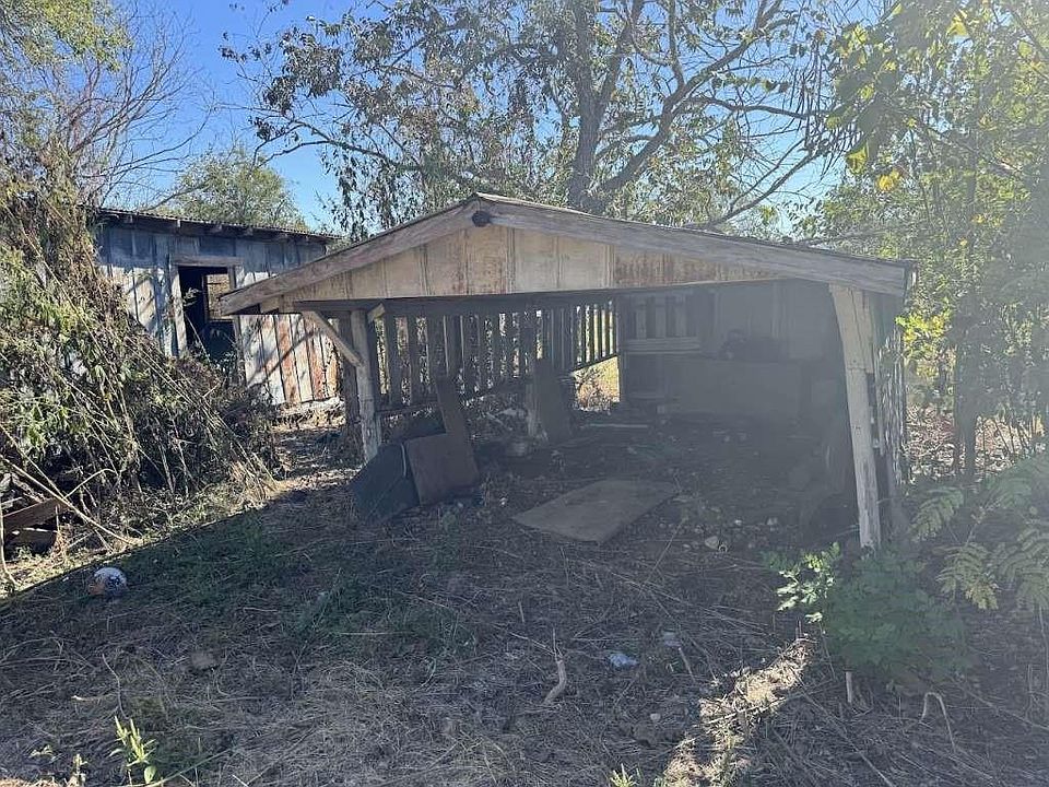 1st image of 948 S Williamson St