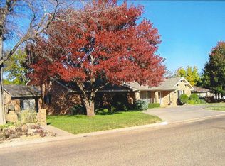 403 Mesa Cir, Plainview, TX 79072