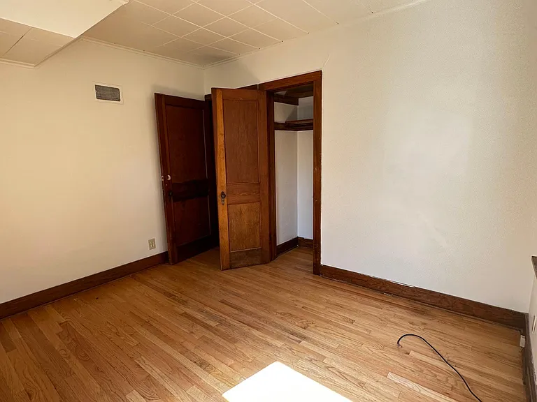 3003 P St — Photo 9