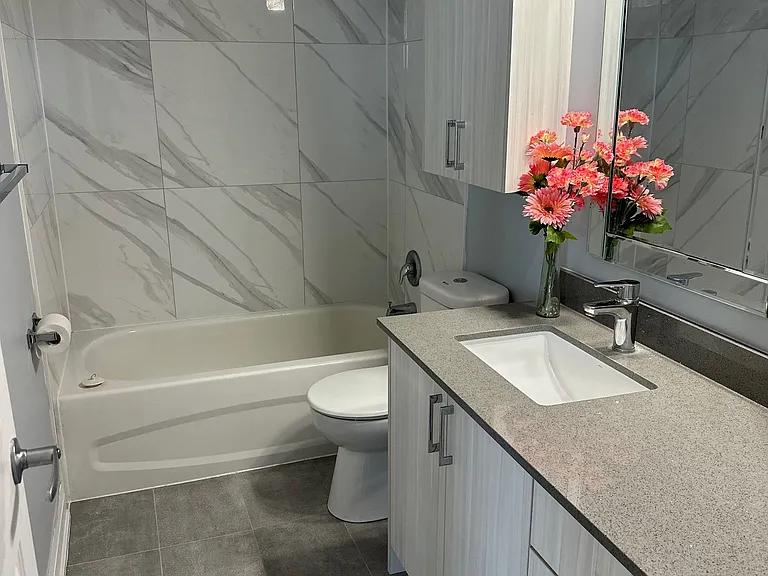 50 Tripp Blvd — Photo 7