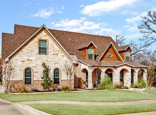 1396 Briar Crossing Dr, Decatur, TX 76234