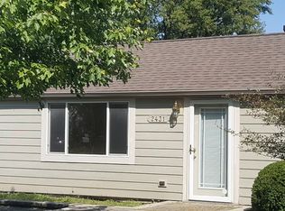 2431 Grape St, Joliet, IL 60435