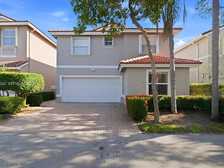1135 Oysterwood St — Photo 47