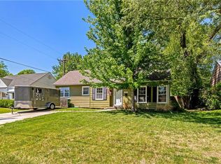 5116 W 51st St, Roeland Park, KS 66205