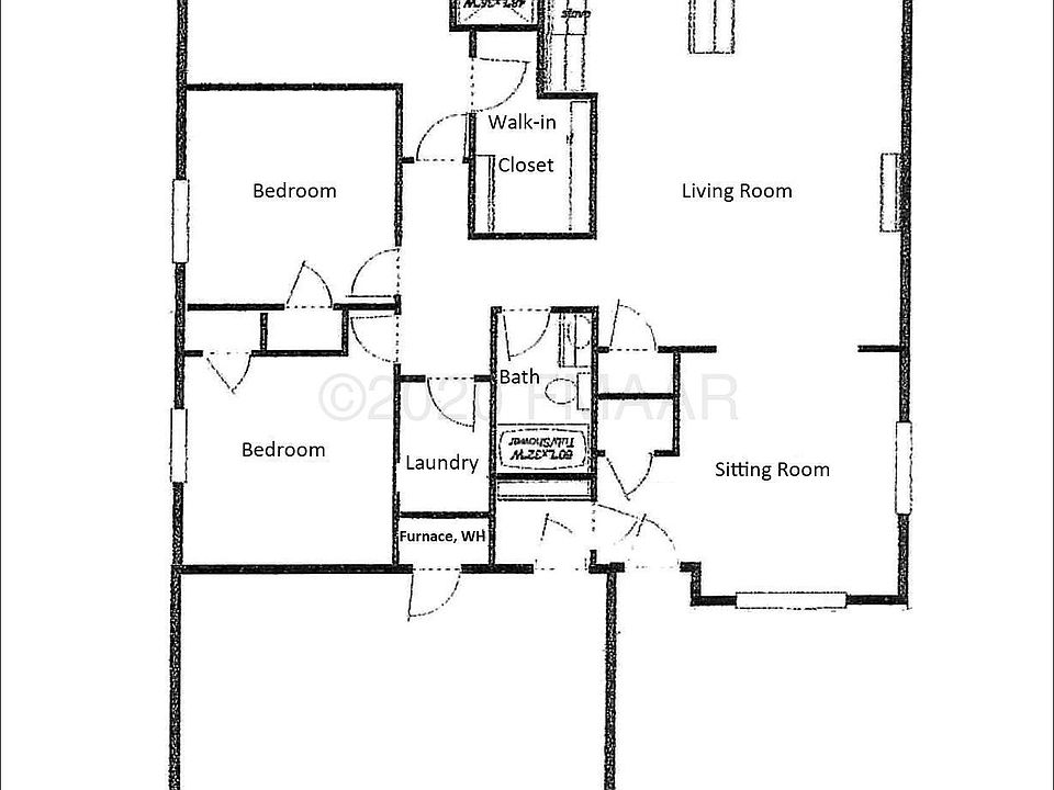 2nd image of 618 6th St E