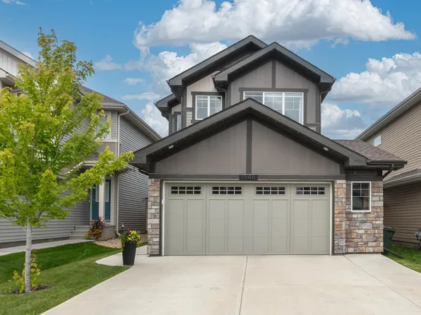 1946 Westerra Ln, Stony Plain, AB T7Z 0M9