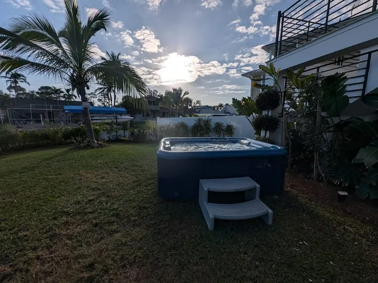 Buccaneer Dr — Photo 21