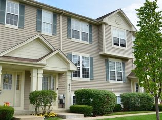 11S505 Rachael Ct, Willowbrook, IL 60527