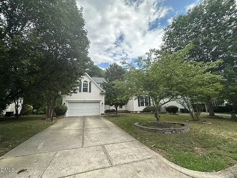 122 Trumbell Cir — Photo 3