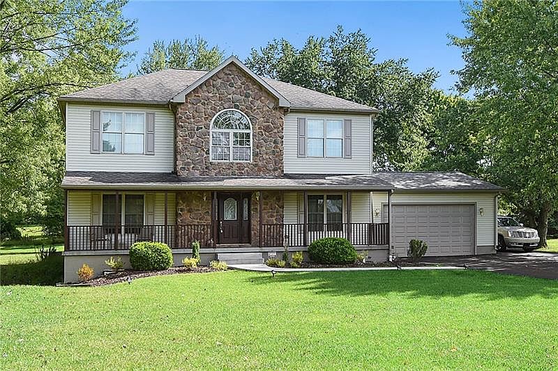 1st image of 104 Flamingo Dr