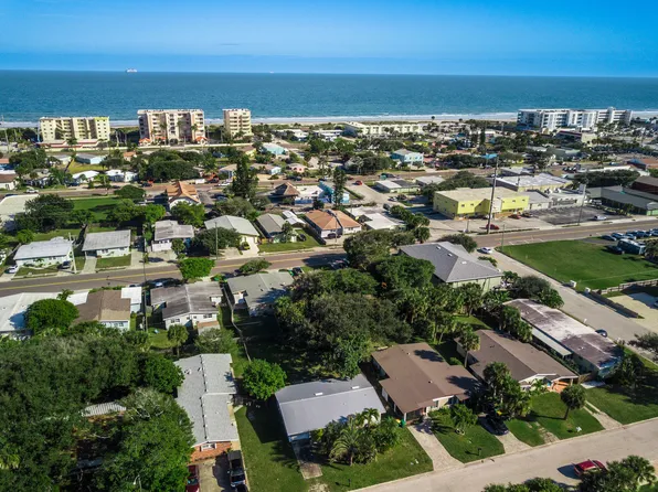 227 Woodland Ave, Cocoa Beach, FL 32931