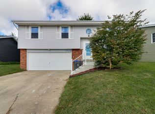 1408 N Hershey Rd, Bloomington, IL 61704