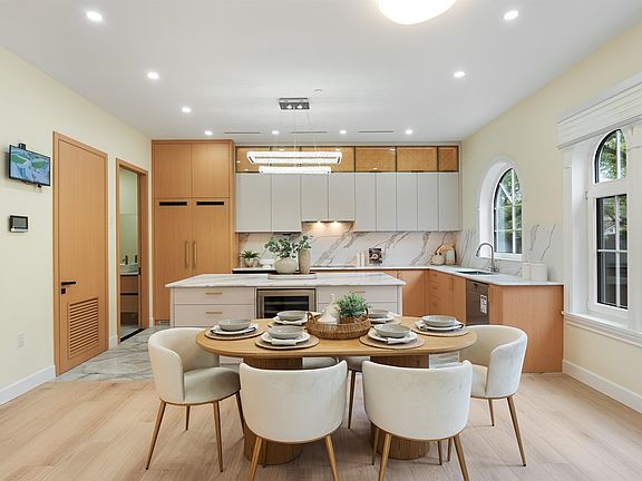 5th image of 4503 W 15th Ave #2