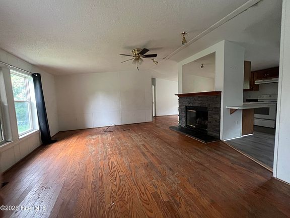 4th image of 3994 Gum Branch Court NE