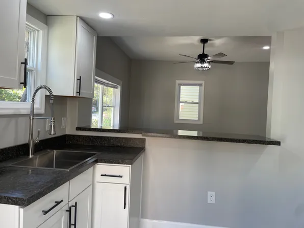 218 Elms St, Canonsburg, PA