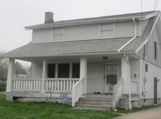 15804 Raymond St, Maple Heights, OH 44137