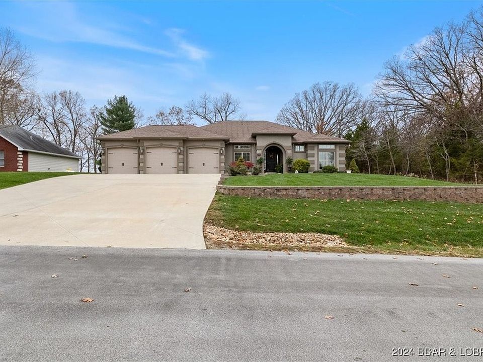 1st image of 104 Arrowhead Dr