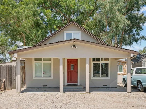 831 O St, Rio Linda, CA 95673
