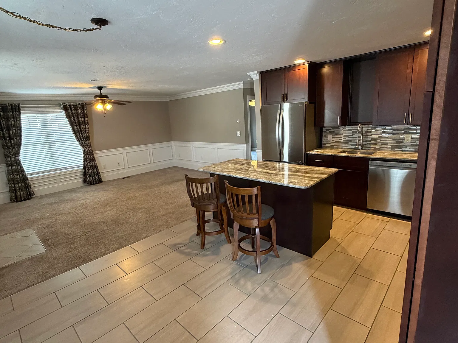 1 bed, $2,400 — Photo 1