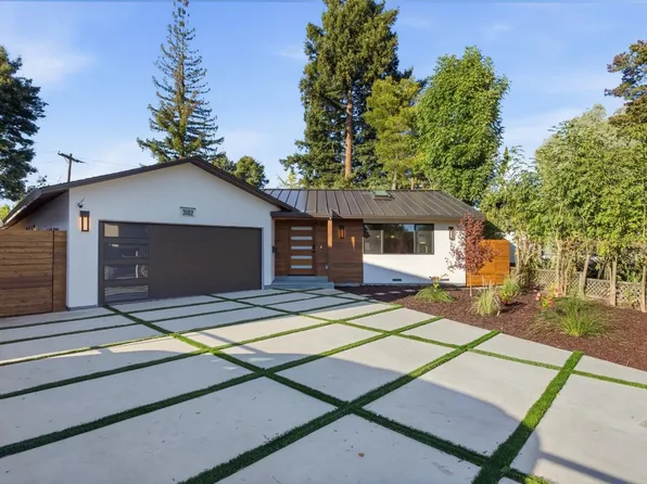3102 Flowers Ln, Palo Alto, CA 94306