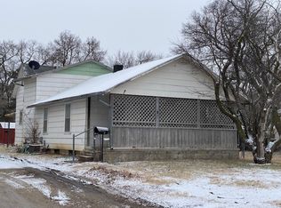 508 E Simpson St, McPherson, KS 67460