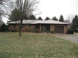 3601 Hillcrest Rd, Vincennes, IN 47591