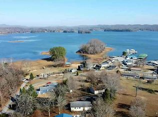 206 Lakeshire Dr, Spring City, TN 37381