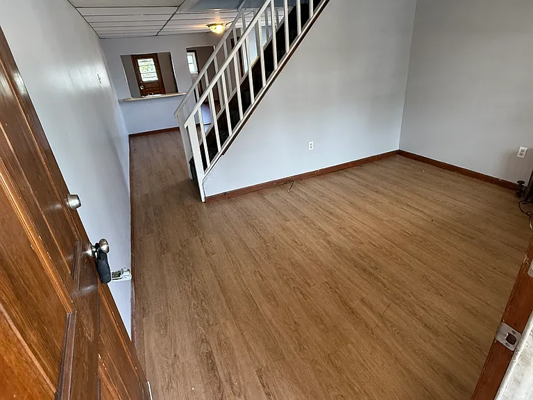 23-25 Mitchell St #23 — Photo 6