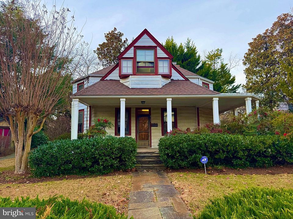 2nd image of 6102 Princeton Ave