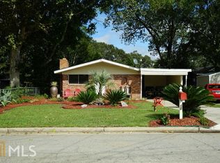 18 Anderson Ave, Claxton, GA 30417