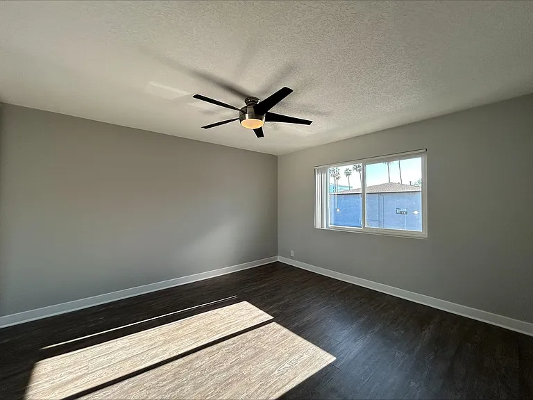 The Circle Apartments at Long Beach — Photo 66