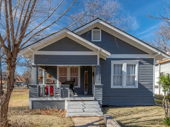605 N Denton St, Gainesville, TX 76240