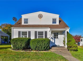 426 Locust Rd, Hellertown, PA 18055