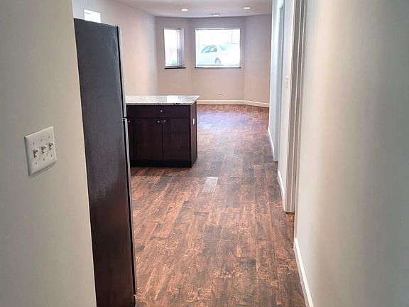 5th image of 2765 W Francis Pl #G