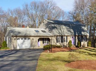 13 Bigelow Rd, Southborough, MA 01772