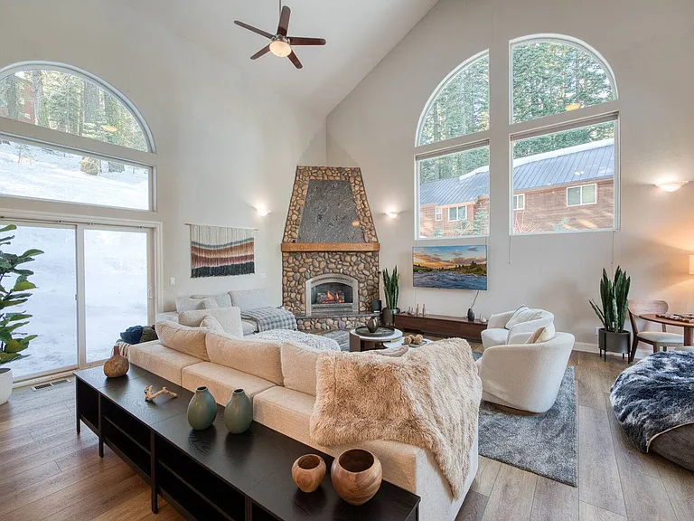 14255 Herringbone Way — Photo 2