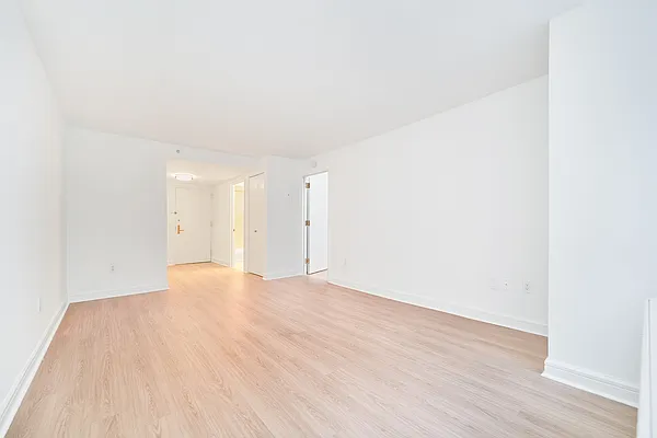 Rented by Living New York | media 11