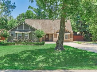 306 Robinwood Dr, Spring, TX 77386
