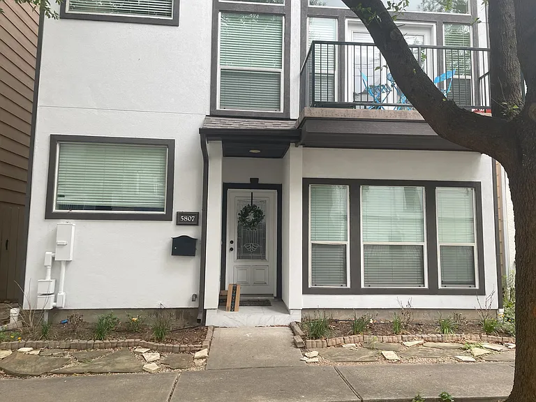 5807 Maxie St — Photo 2
