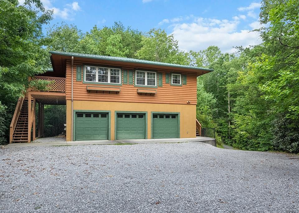 1st image of 3853 Warden Branch Ln