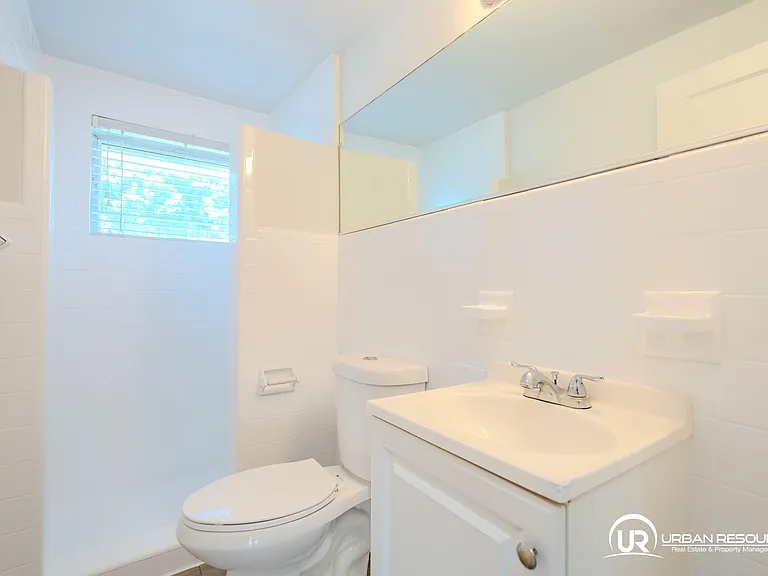 433 NE 82nd St #1 — Photo 8