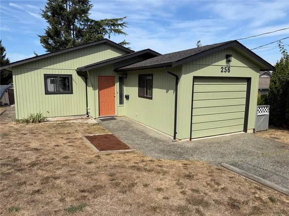 256 Ardenlea Pl, View Royal, BC V9B 5P3