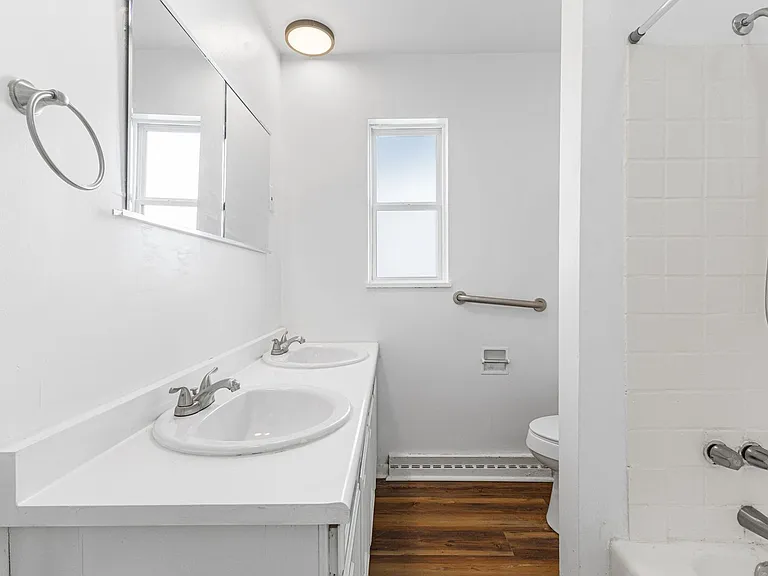 2635 Woodstock Rd — Photo 27