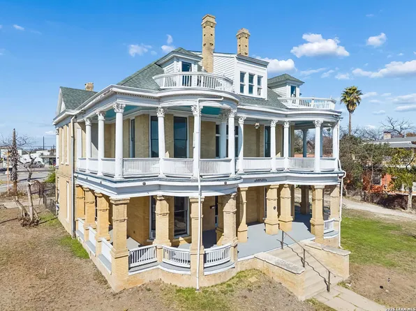 339 W Woodlawn Ave, San Antonio, TX 78212