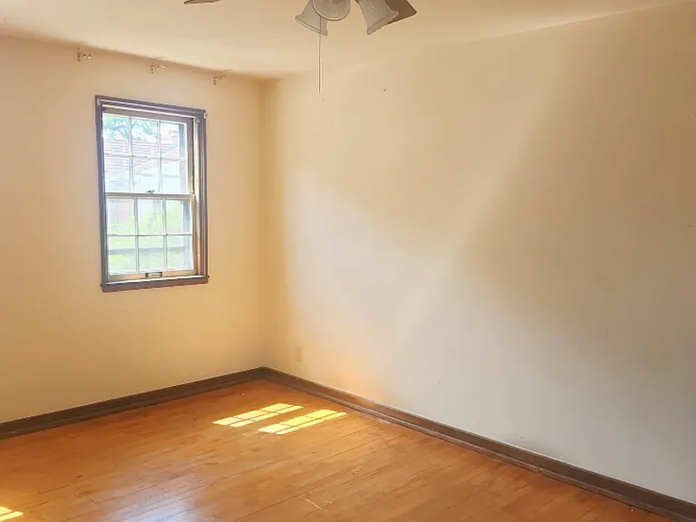 5610 Badger Ct — Photo 4